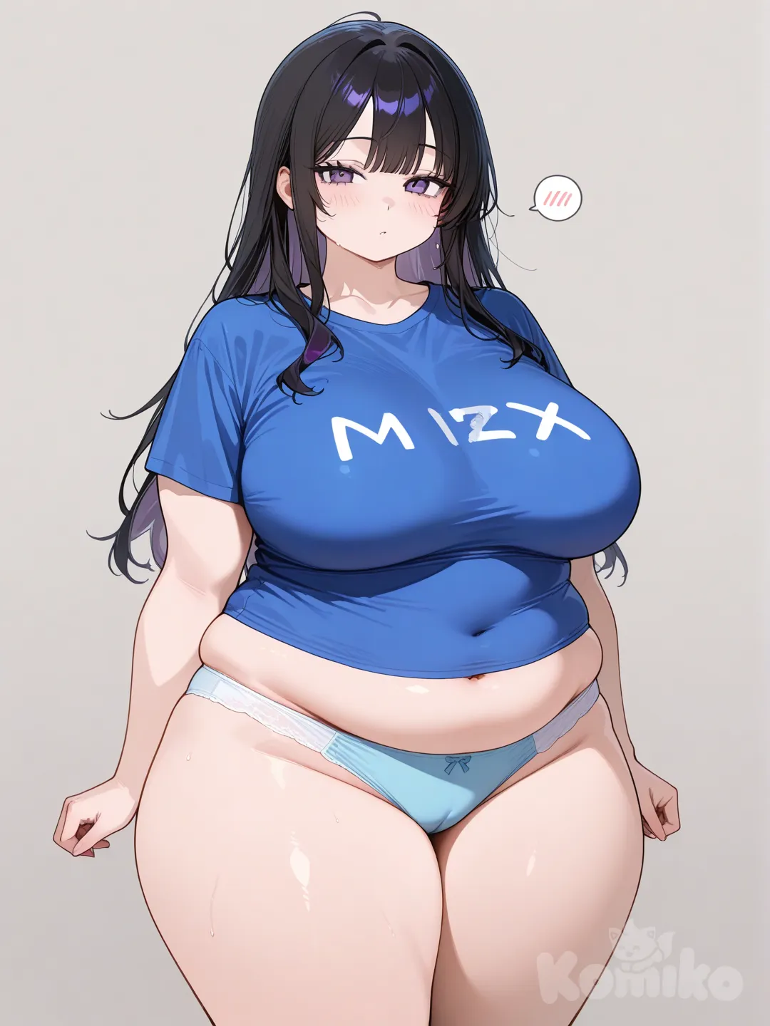 Толстая девушка в трусах