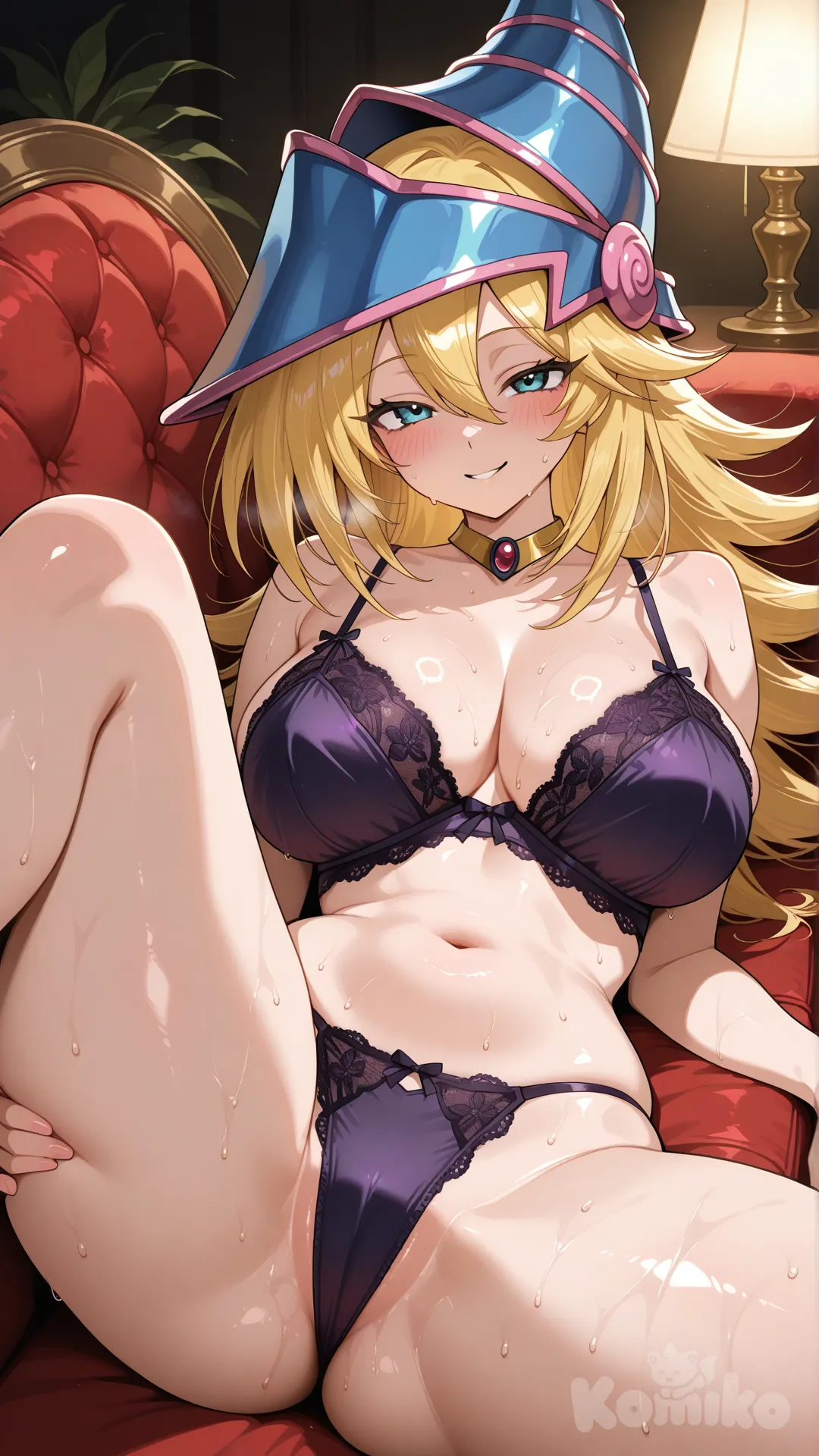 Chica maga oscura (yugioh), tetona con lencería de encaje violeta oscuro, sexy, pervertida, acostada en un sofá, abriendo la pierna encima del sofa, connlas manos puestas encima del sofá, ojos azules, cabello amarillo, su gorrito de mago original, piel sudadita.