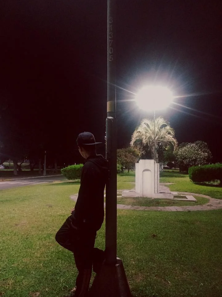 A veces me quedo pensando 