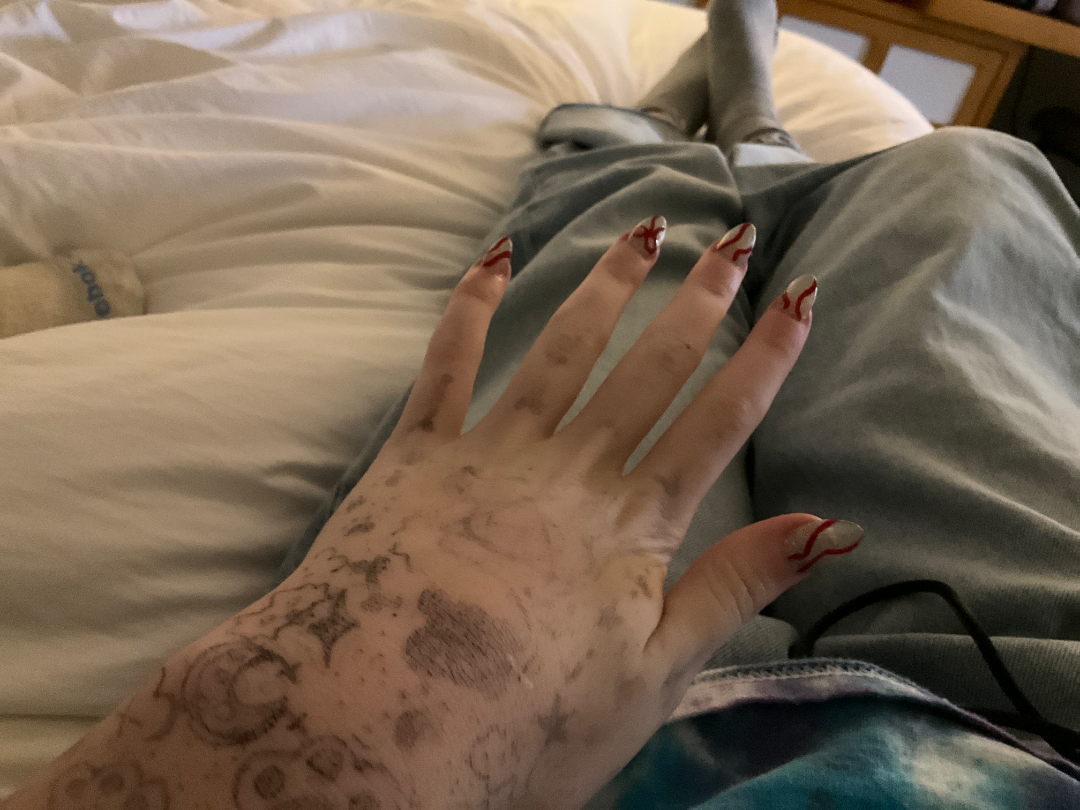 I got some gel nails