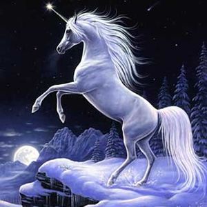 ..Happy Unicorn..>︿<