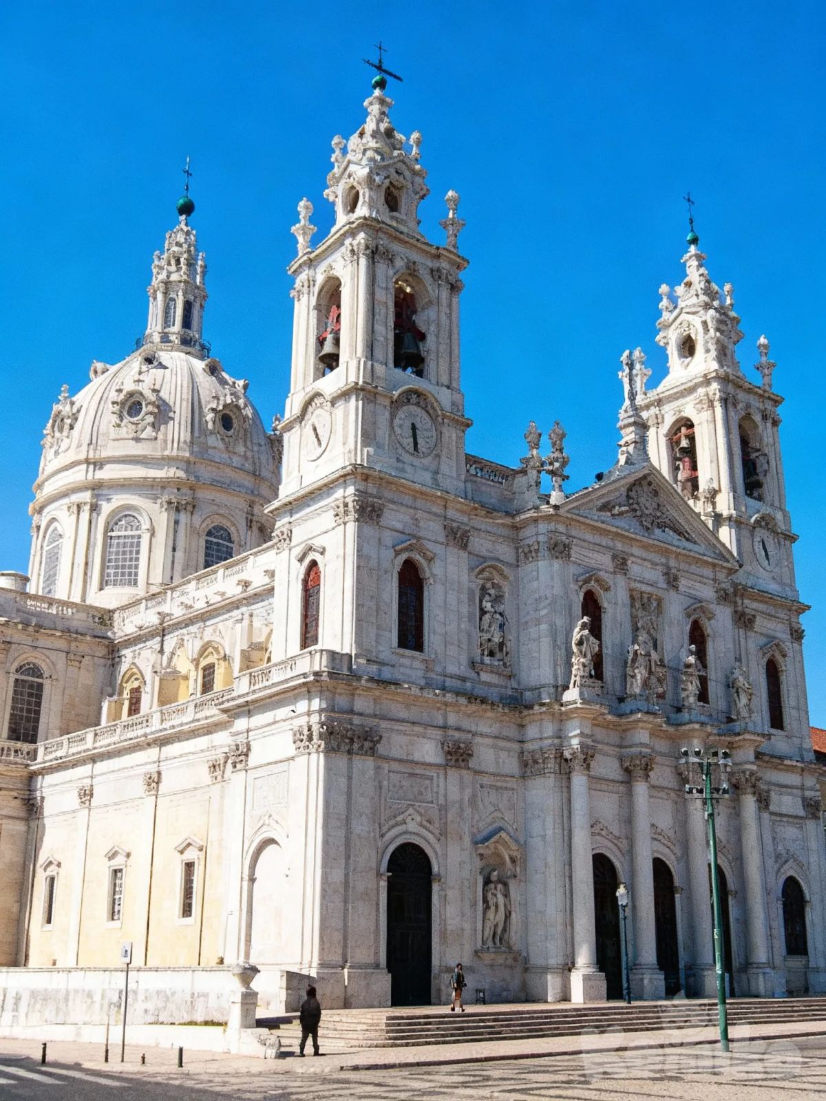 basilica da estrela, lisboa